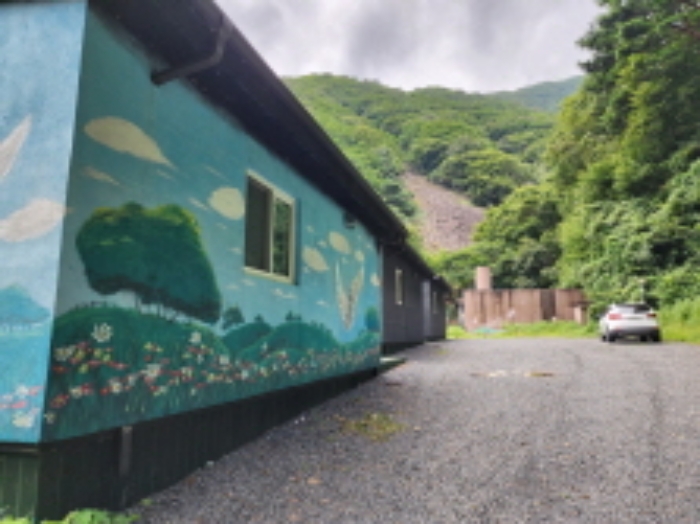 목록 7번~16번 건물 전체 전경.