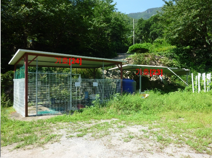 제시외건물(23,24) 전경