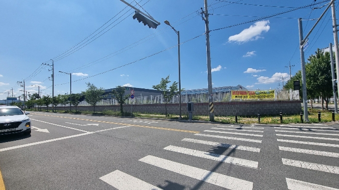 본건 공장 전경