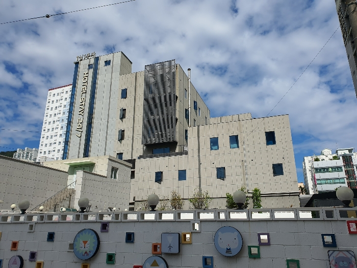 [본건전경(남동측 촬영)]