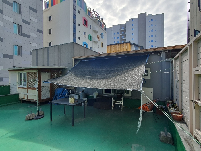 [제시외 건물 : 일련번호 (ㄱ),(ㄴ)]