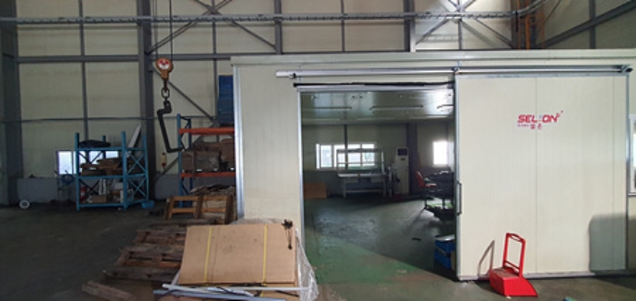 기호 2 제시 건물내 제시외 건물-창고