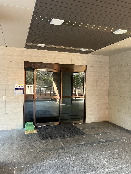 본건 1층 공동현관