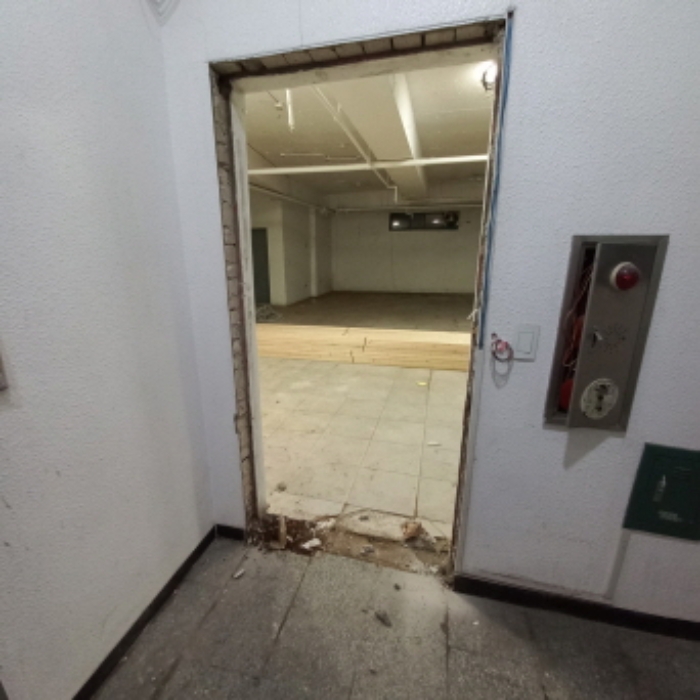 지하1층 출입구