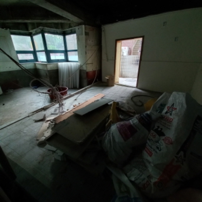 지상1층 점포 내부