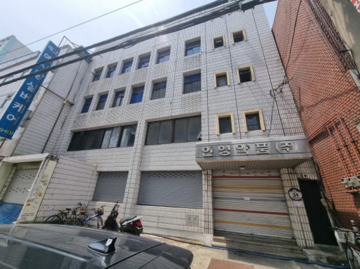 목록1,2. 전경(우측에서)