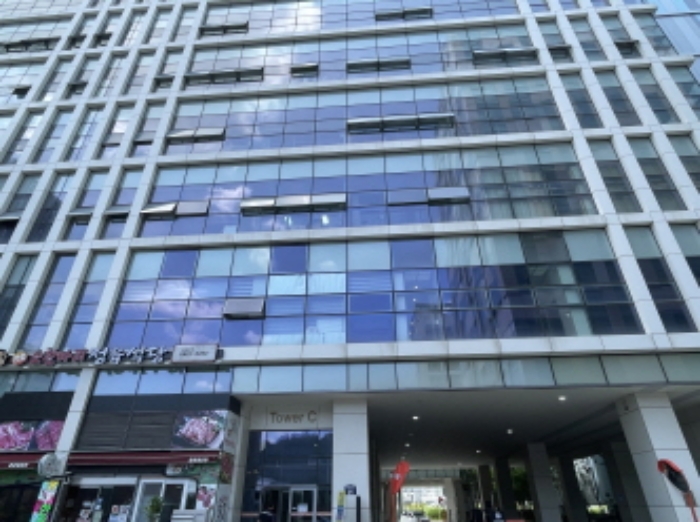 유테크벨리씨타워 전경