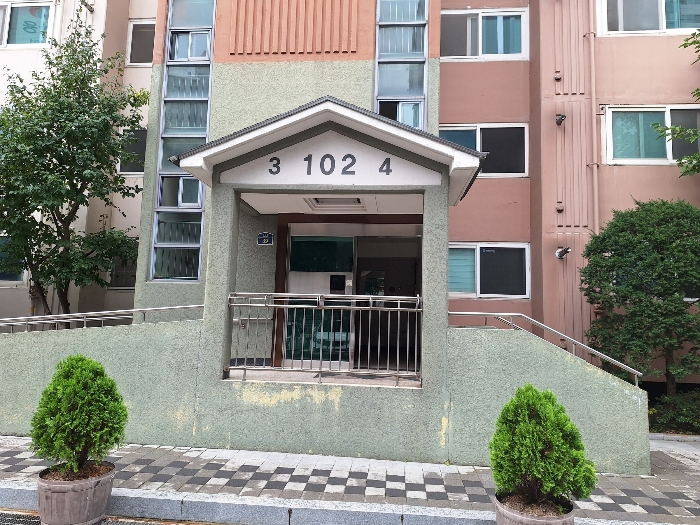 [102동 3,4호 라인 공동현관]