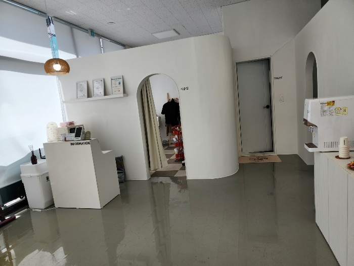 1층 영업소(소매점) 내부