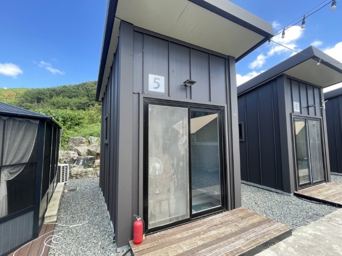 일련번호6) 전경