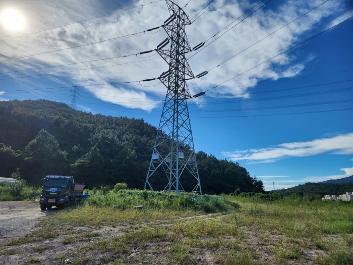 기호 6) 소재 철탑