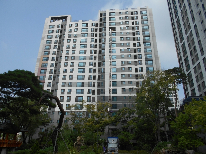 본건 전경1(남동측 인근에서 촬영)