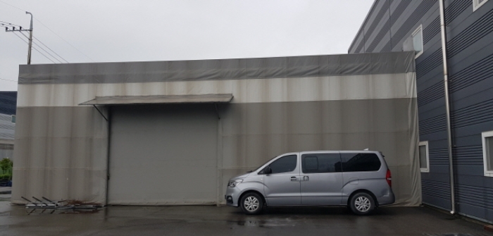 목록1. 앞면 전경(2), 제시외 천막