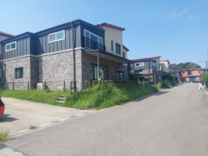 이건 부동산 전경