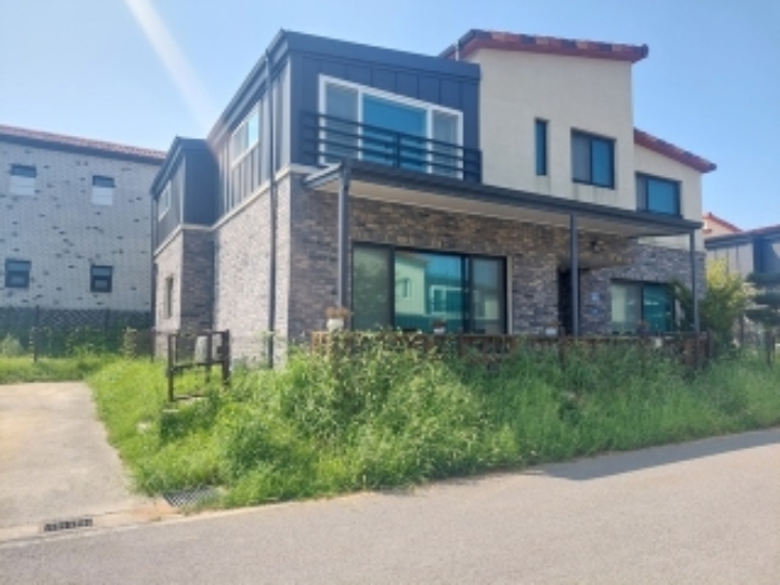 이건 부동산 전경