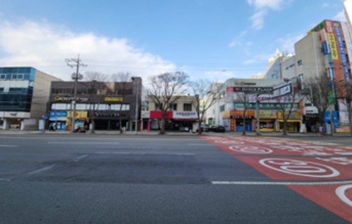 【 본건 전경 】