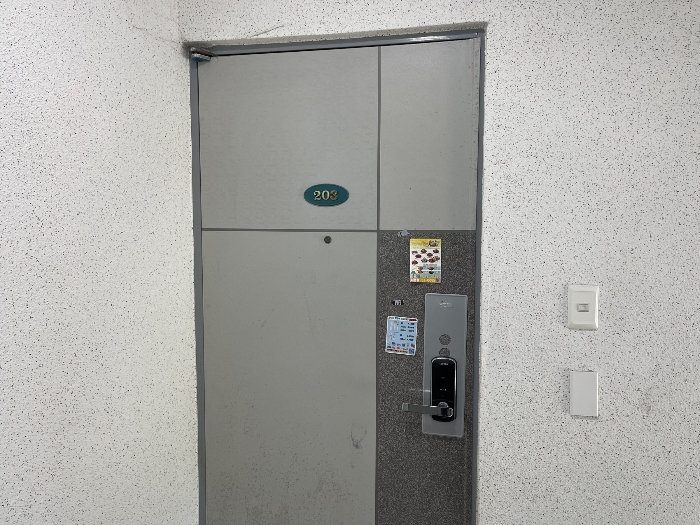 기호(10) 출입문