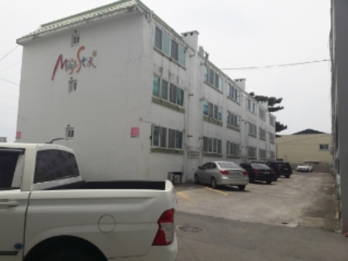 소재지2.(서홍동 324-19) 대지 및 태양연립 전경