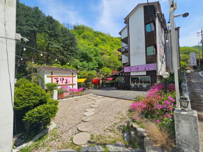 기호(가)건물 1층 진입로 전경