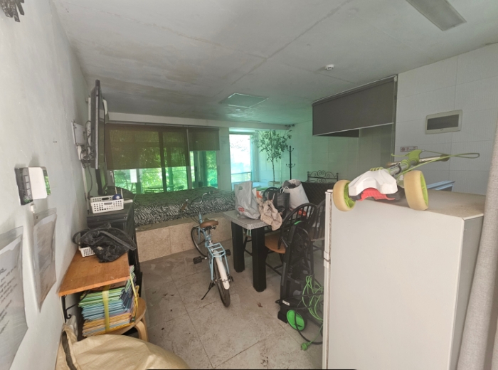 제시 외 건물㉡ 내부