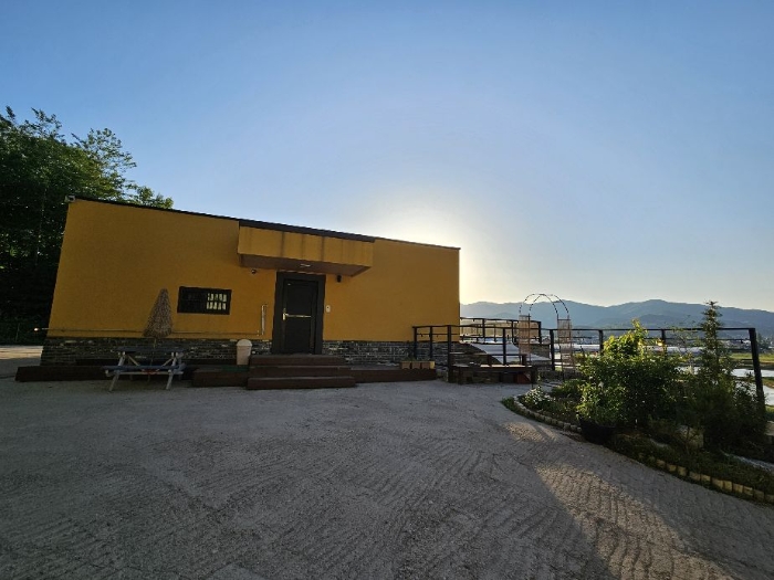 제시 목록 1 및 위지상 제시 목록 2 전경(2층 주택)