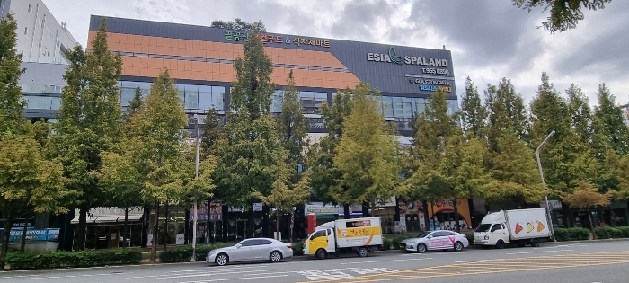 본건 건물 전경