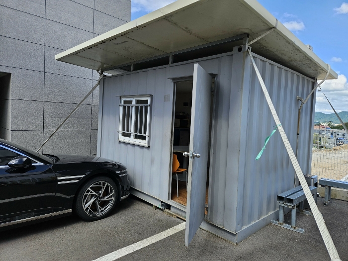 기호(1) 지상 컨테이너