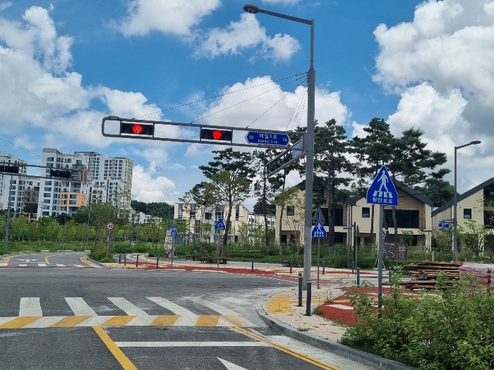 본건 및 주변환