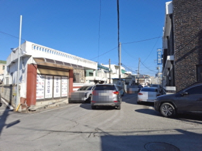 주변 도로 모습2