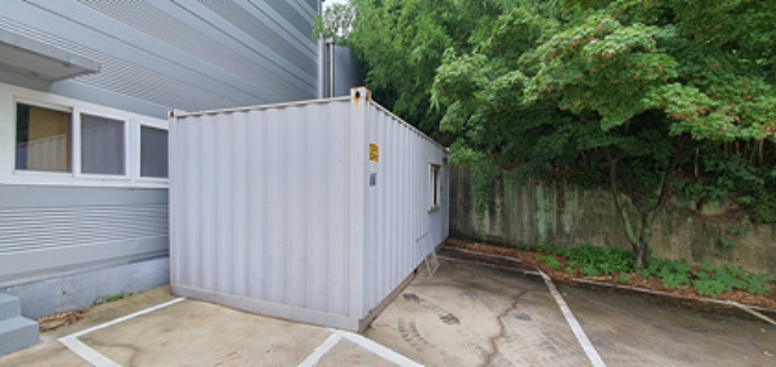 컨테이너 박스(타인 소유)