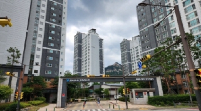 아파트 단지 입구