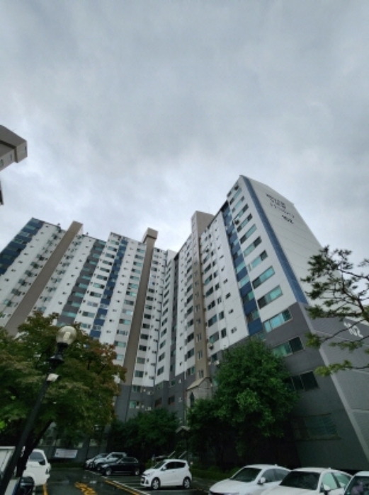 덕소리버뷰진도아파트 102동 전경
