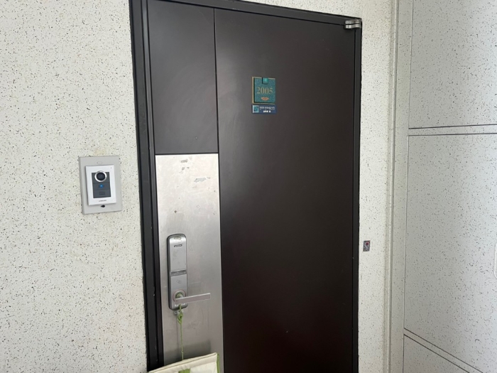 대상물건 출입문