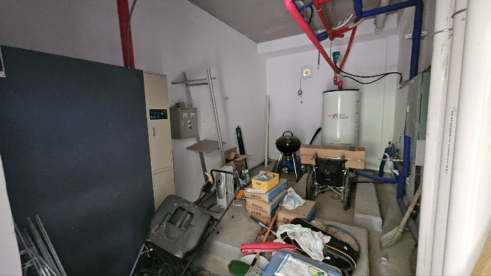 본건 건물 기호 2 1층 사진