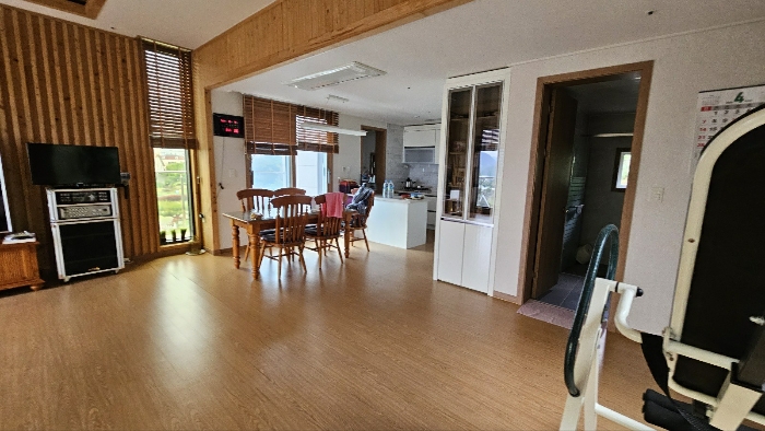 본건 건물 기호 2 2층 사진