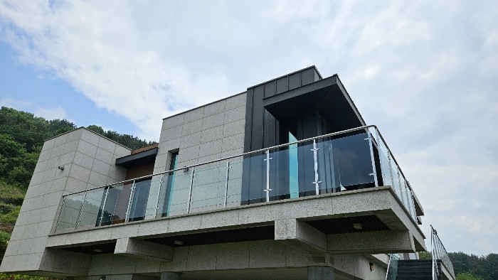 본건 건물 기호 2 2층 사진