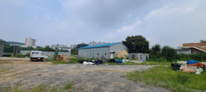 목록 1, 3. 토지 및 목록 2 건물 전경(3)