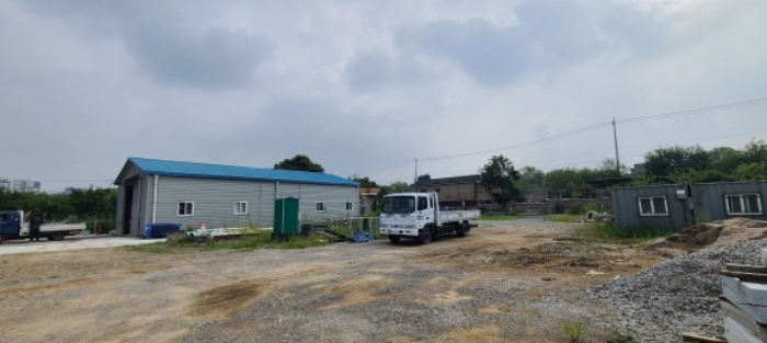 목록 1, 3. 토지 및 목록 2 건물 전경(4)