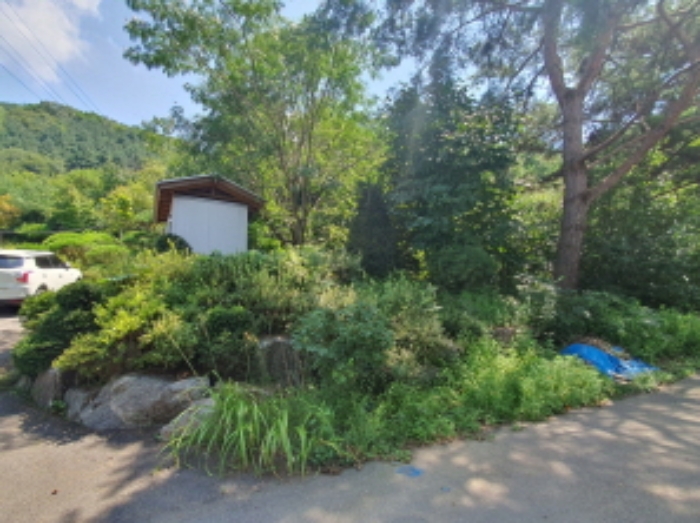 현장사진(목록 6번: 영동리 55-2 부근, 제시외 건물)