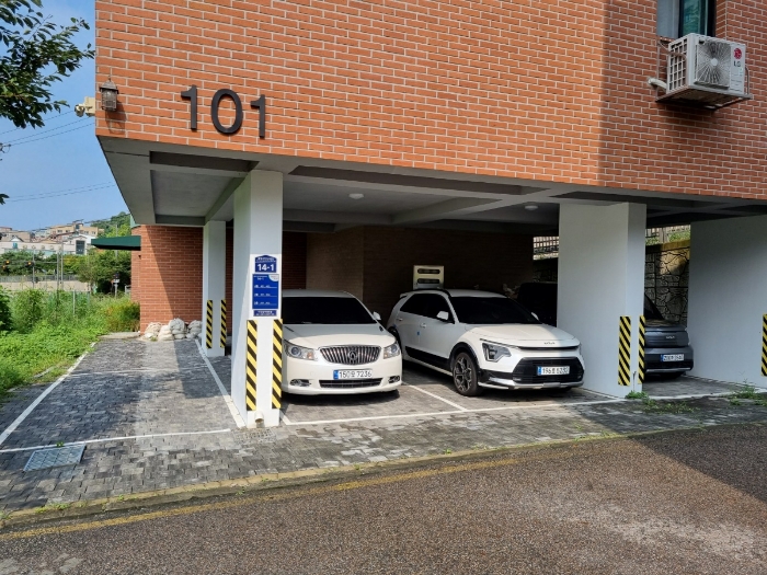 본건 1층 주차장 부분