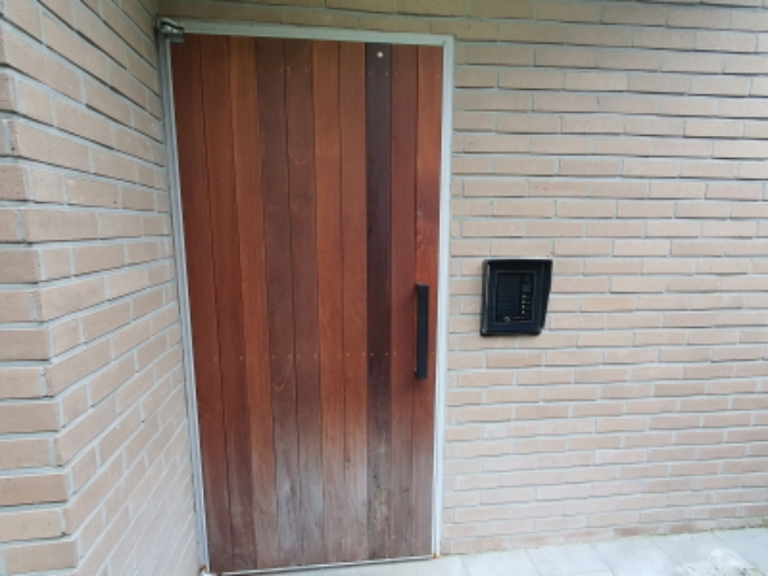 현장사진(건물 공동출입문)