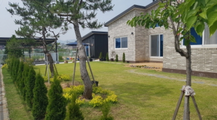 * 목록1. 정원 전경