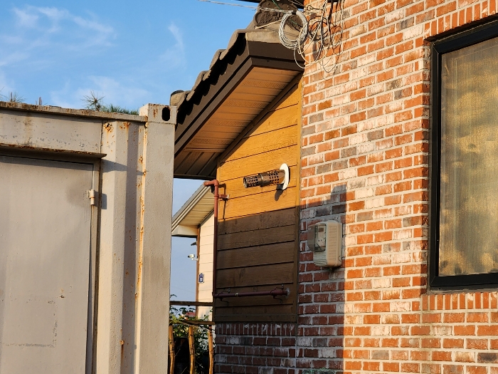 제시 외 물건㉠