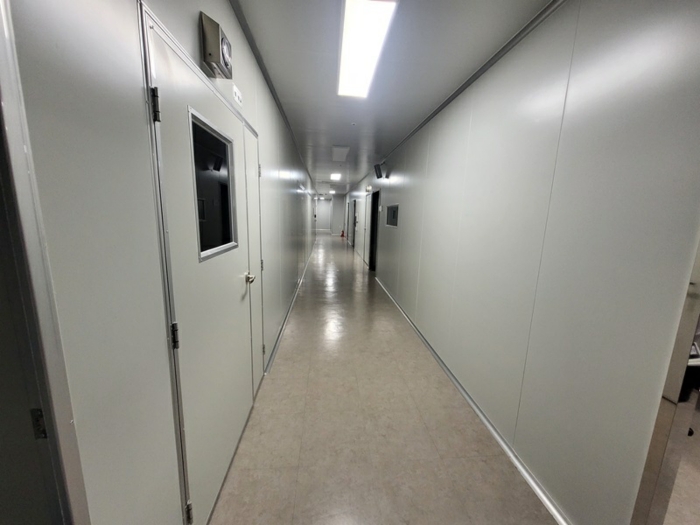 본건 내부 전경