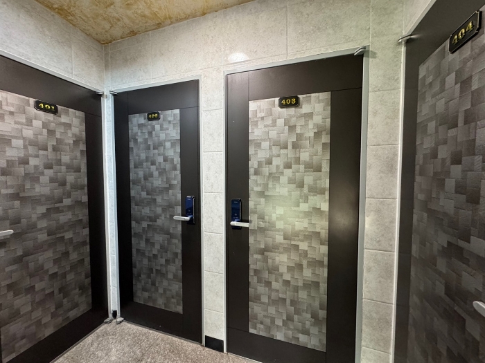 대상물건 일련번호 가) 4층 현관문