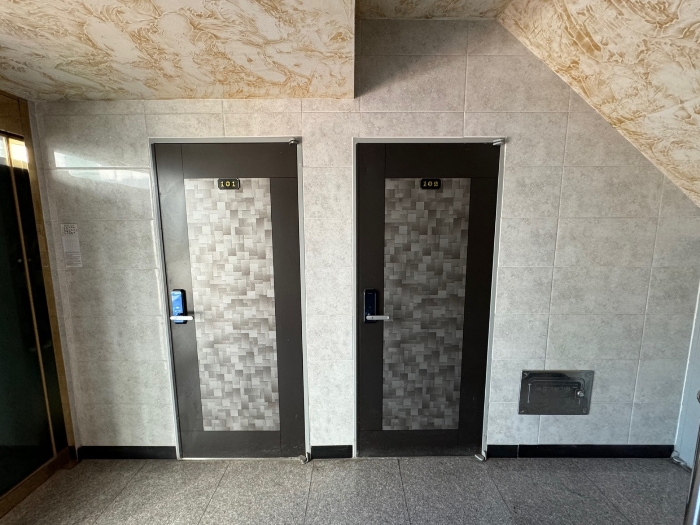 대상물건 일련번호 가) 1층 현관문