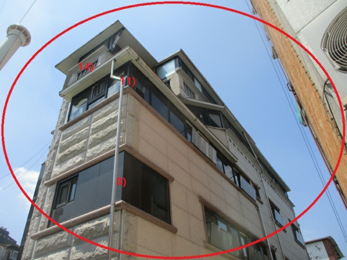 본  건
[제시외 건물 기호8),11),14)]