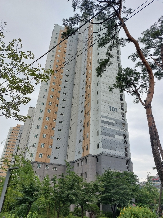 101동 북측 전경