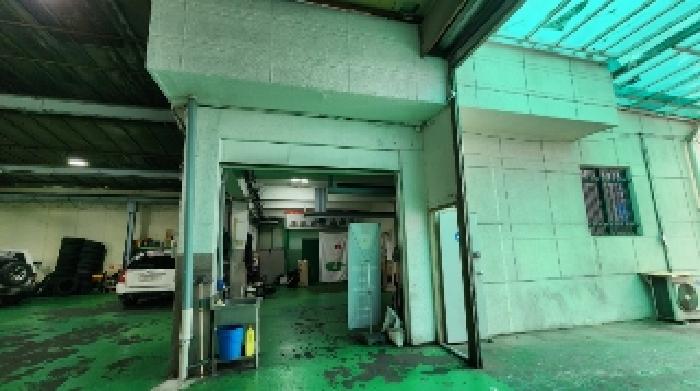 1층 건물 경계 지점