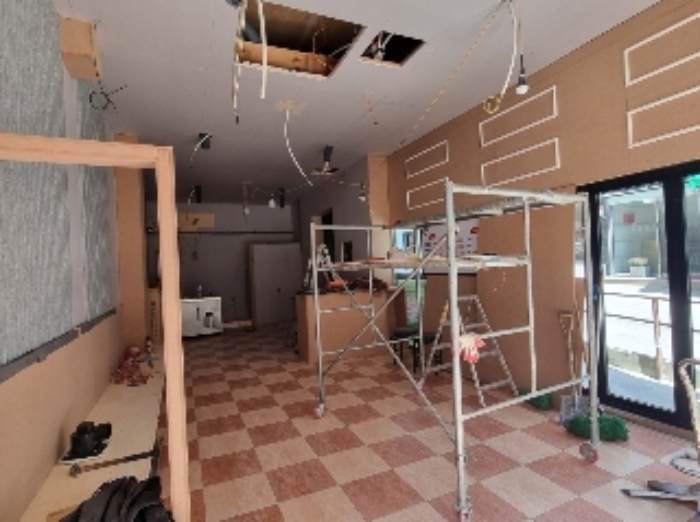 목록 2. 1층 근린생활시설 내부